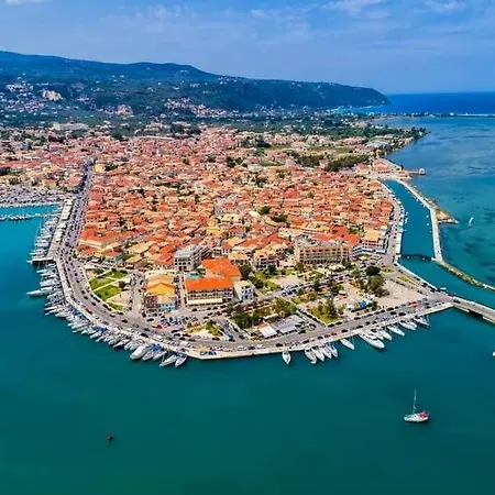 Apollo House * Lefkada City
