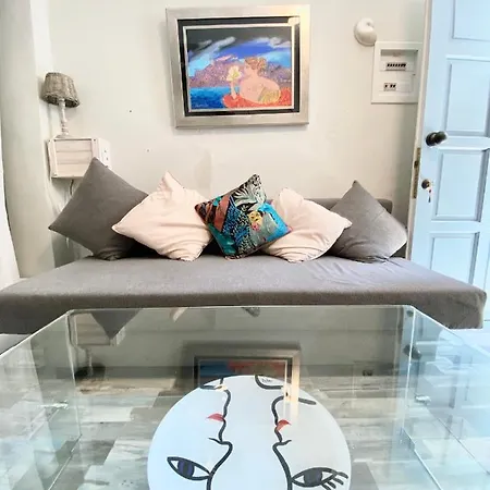 Apollo House Tatil Evi